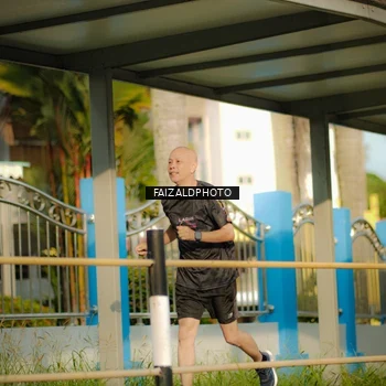 Runner Photo 8301802