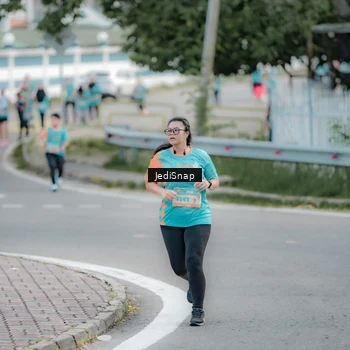Runner Photo 8301806