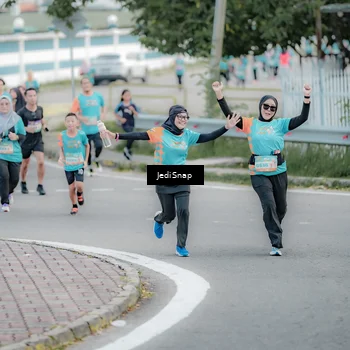 Runner Photo 8301825