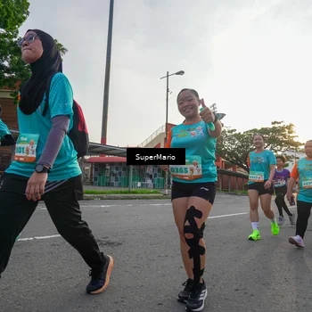 Runner Photo 8301833