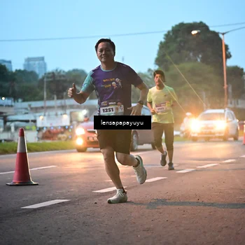 Runner Photo 8301836