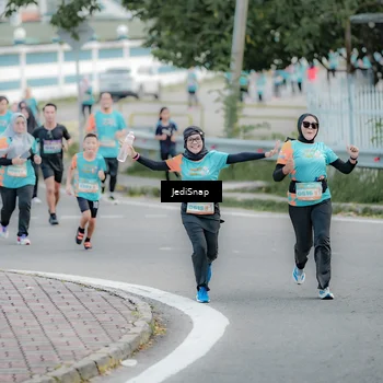 Runner Photo 8301842