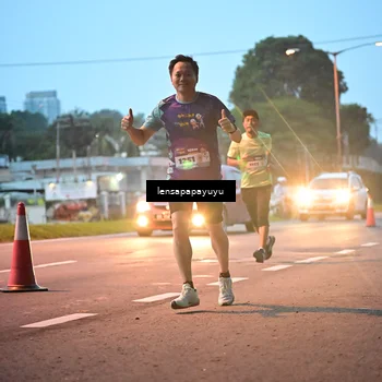 Runner Photo 8301843