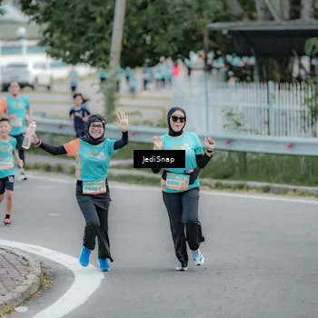 Runner Photo 8301848