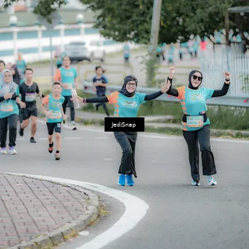 Runner Photo 8301863