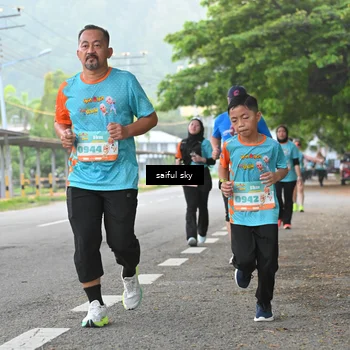 Runner Photo 8301880