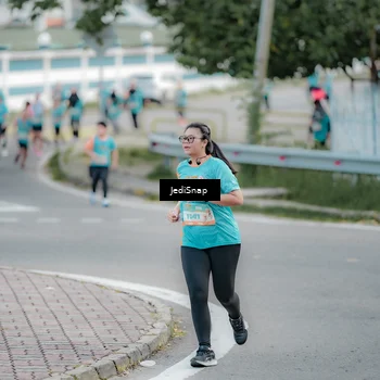 Runner Photo 8301894