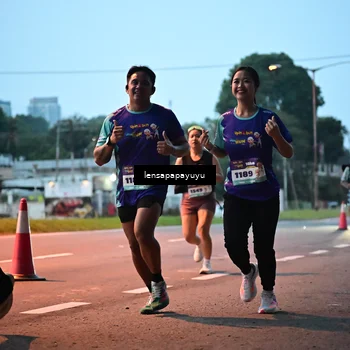 Runner Photo 8301896