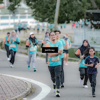 Runner Photo 8301951