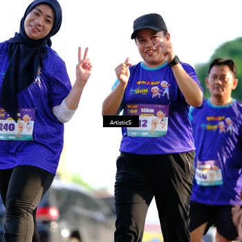 Runner Photo 8302037