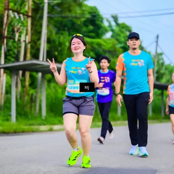 Runner Photo 8302041