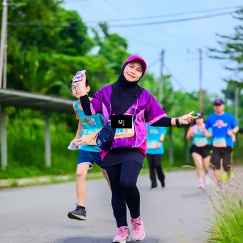 Runner Photo 8302045