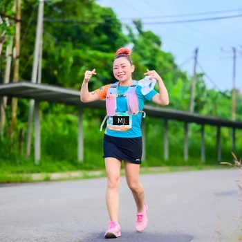 Runner Photo 8302048
