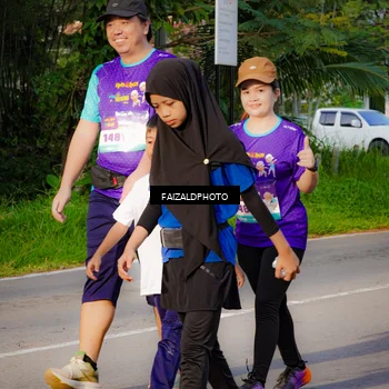 Runner Photo 8302052