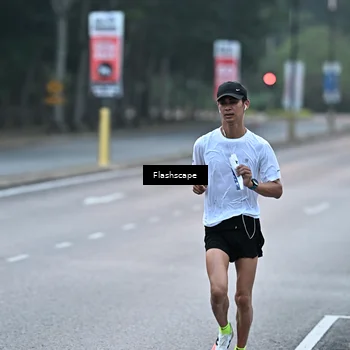 Runner Photo 8302055