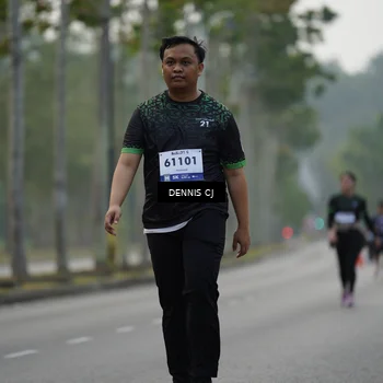 Runner Photo 8302060