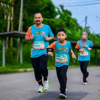 Runner Photo 8302061