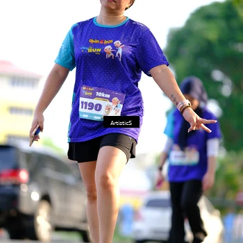 Runner Photo 8302066