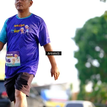 Runner Photo 8302068