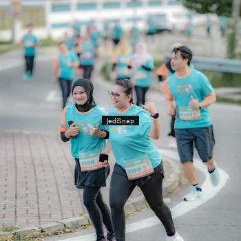 Runner Photo 8302147