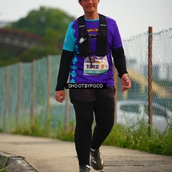 Runner Photo 8302149