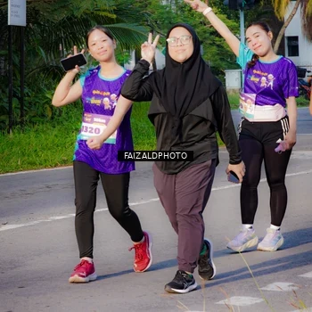 Runner Photo 8302161