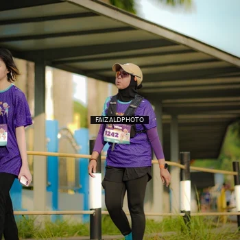 Runner Photo 8302192