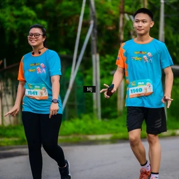 Runner Photo 8302200