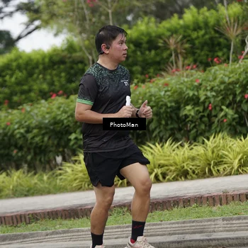 Runner Photo 8302220