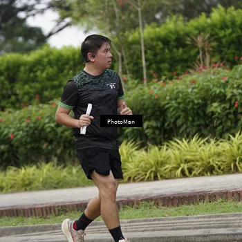 Runner Photo 8302228