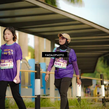 Runner Photo 8302247