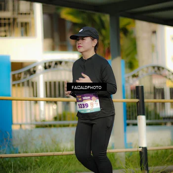 Runner Photo 8302249