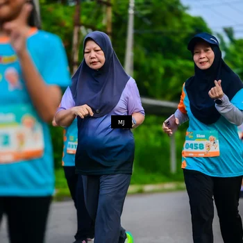 Runner Photo 8302265