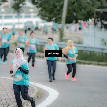 Runner Photo 8302266