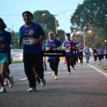 Runner Photo 8302289