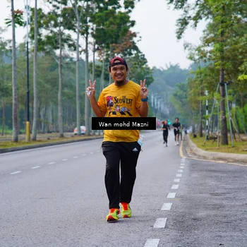 Runner Photo 8302302