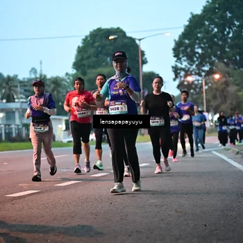 Runner Photo 8302320