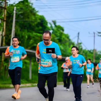 Runner Photo 8302338