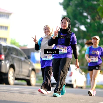 Runner Photo 8302346