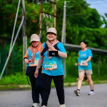 Runner Photo 8302363