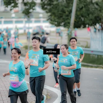 Runner Photo 8302380