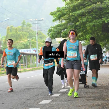 Runner Photo 8302393