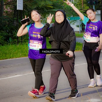 Runner Photo 8302413