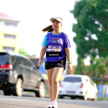 Runner Photo 8302415