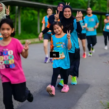 Runner Photo 8302423