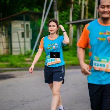 Runner Photo 8302424