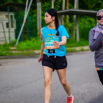 Runner Photo 8302434
