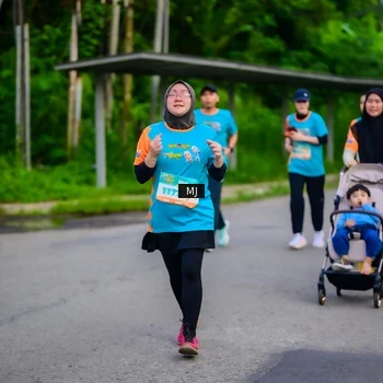 Runner Photo 8302436