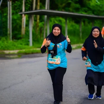 Runner Photo 8302504