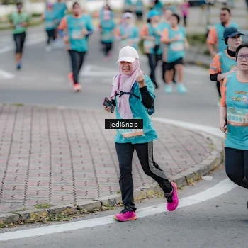 Runner Photo 8302508